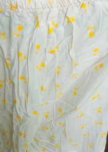 Plazzo Pant -White And Yellow- M Size