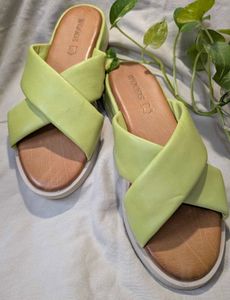 WOODS Criss-Cross Flat Sandals size 41 🥂