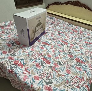 New-Welspun Ultima Charm Quilt