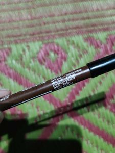 Edge of Desire Lip Liners - 3 Shades