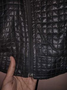 Unisex Sleeveless Black Jacket