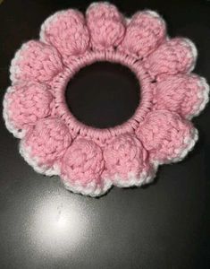 Pink &amp; White Crochet Scrunchie