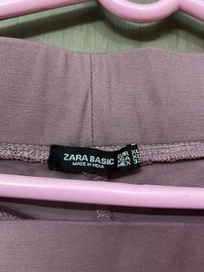 Zara brandedComfy Purple Leggings for 30,32,34