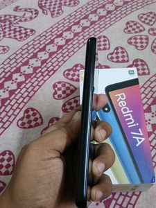 Redmi 7A(4G) (32gb/2gb)(Not Negotiable)