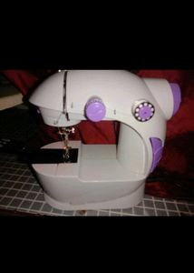 Mini Sewing Machine
