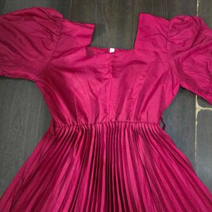 cherry red Pleated Midi Dress
