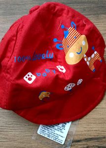 Adorable Baby Cap with Giraffe Design