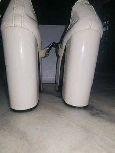 Chunky Platform Mary Jane Heels