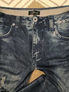 Distressed look Blue jeggings