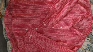 🩷 Pink &amp; White Striped Button-Up shirt
