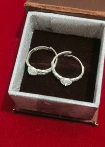Elegant Silver Lotus Toe Rings