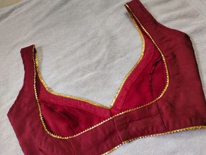 deep neck blouse non padded