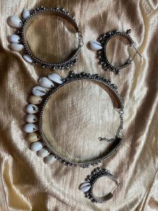 Oxidised Cowri Necklace with Earrings and bracelet