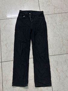 Black High-Waisted Denim Jeans