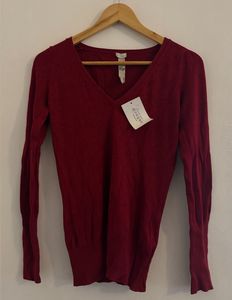 Burgundy V-Neck Long Sleeve Top