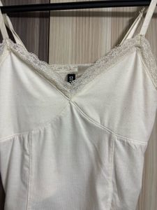 20 H&amp;M Lace Trimmed Detail Top