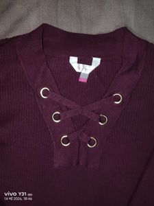 Elegant trendy burgundy top❤️