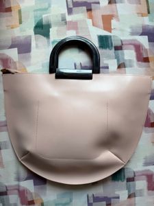 Stylish Light Pink Hand Bag