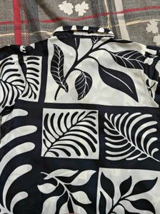 Stylish Black &amp; White Printed Shirt