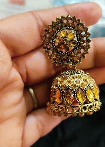 Golden Diamond Earring