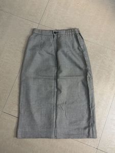 Classic Houndstooth Button-Front Skirt