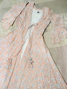 🎀 Elegant Peach Floral Gown 😍