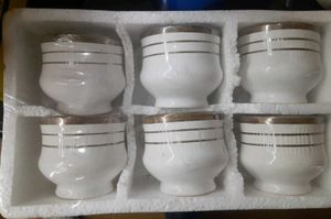 Set of 6 Elegant White & Gold  Emoji sticker  Cups