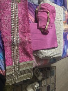 Beautiful Pink Embellished Kurta Set
