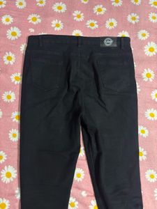 Classic Black Skinny Fit Jeans