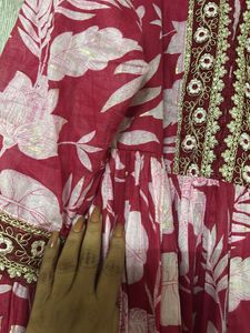 Beautiful Pink Floral Kurta Set