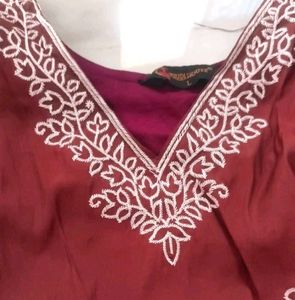 Maroon Kurta with White Embroidery