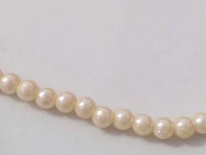 Necklace ( Pearl )📿 + EARRING