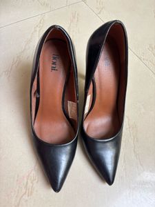 FIONI PLUMP Heels