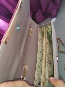 Beautiful Sling bag for Festival and occasions