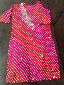 Magenta & Red Leheriya Kurta