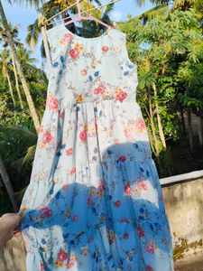 Chic Floral Print Tiered Dress