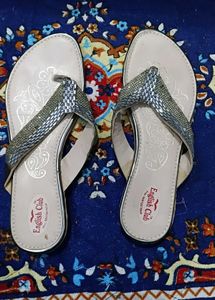 Sparkling Embellished Flip Flops Sandals