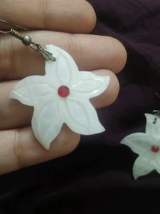 White Flower Earrings with Red Gem