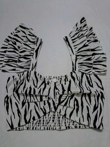 ANI animal print crop top