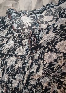 Chic Floral Print Peplum Top