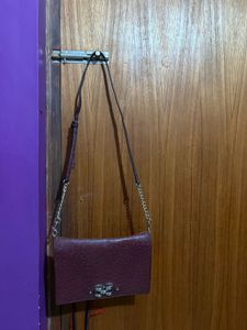 Chic Burgundy Textured Crossbody Bag