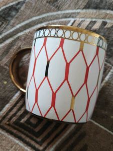Elegant White &amp; Gold Geometric Mug