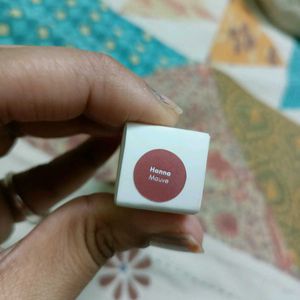 Simply Nam Satin Soft Lip Creme