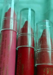 Brand new Set of 3 Lipsticks