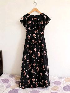 🌸Midnight Blossom Floral Dress 🌸