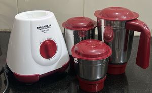 New- Maharaja Whiteline Mixer Grinder
