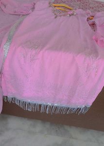 pakistani beutiful suit sets duppta kamiz sharara