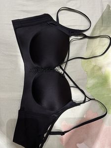 Black Detailing Bra