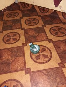 Small Marbel Motor And Pastel