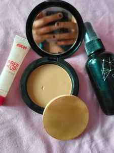 Makeup Essentials Bundle